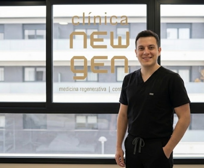 Médico especialista Clínica New Gen